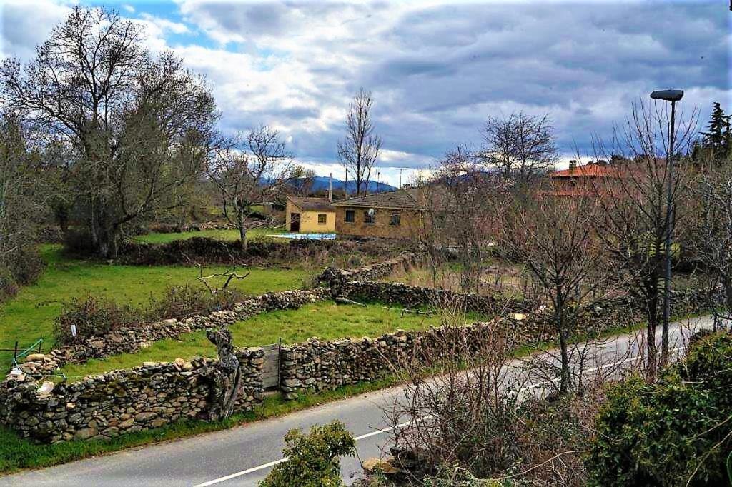 Casa Rural El Remolon Pinuecar Eksteriør billede